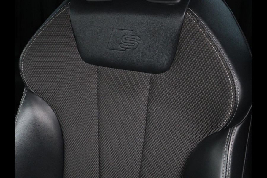 Audi A4 Limousine 35 TDI Launch edition Sport | Panoramadak | 360 Camera | Trekhaak | Adaptive Cruise | Carplay | Climate Control | LED