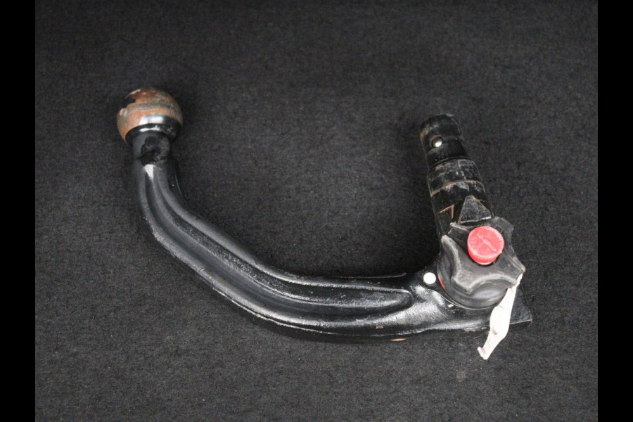 Audi A4 Limousine 35 TDI Launch edition Sport | Panoramadak | 360 Camera | Trekhaak | Adaptive Cruise | Carplay | Climate Control | LED