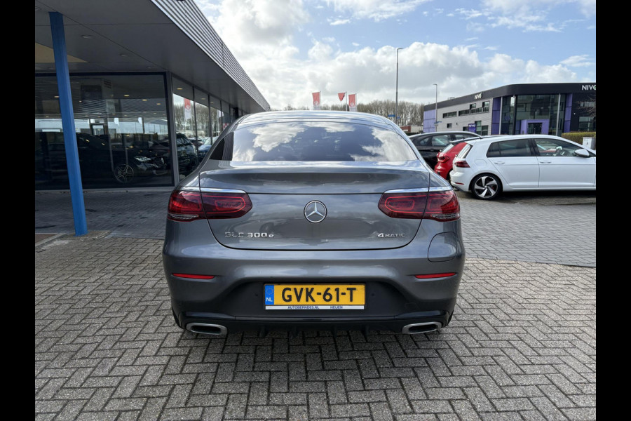 Mercedes-Benz GLC Coupé 300e 4MATIC Business Solution AMG | PHEV | Stoelverwarming | Leer | Camera |