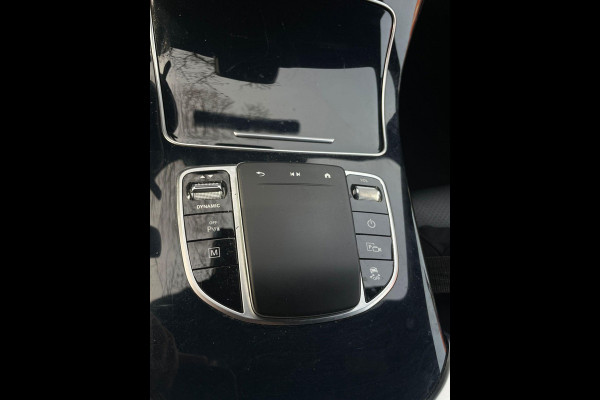 Mercedes-Benz GLC Coupé 300e 4MATIC Business Solution AMG | PHEV | Stoelverwarming | Leer | Camera |