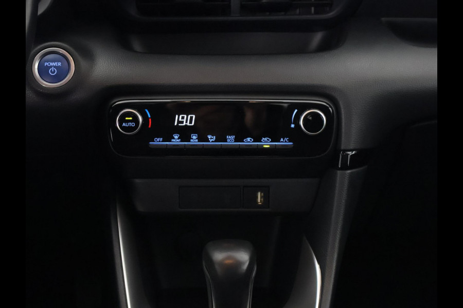 Toyota Yaris 1.5 Hybrid Dynamic | Dealer onderhouden | Apple Carplay & AndroidAUTO | Camera | Adapt.Cruise Control