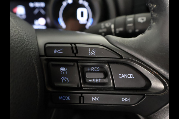 Toyota Yaris 1.5 Hybrid Dynamic | Dealer onderhouden | Apple Carplay & AndroidAUTO | Camera | Adapt.Cruise Control