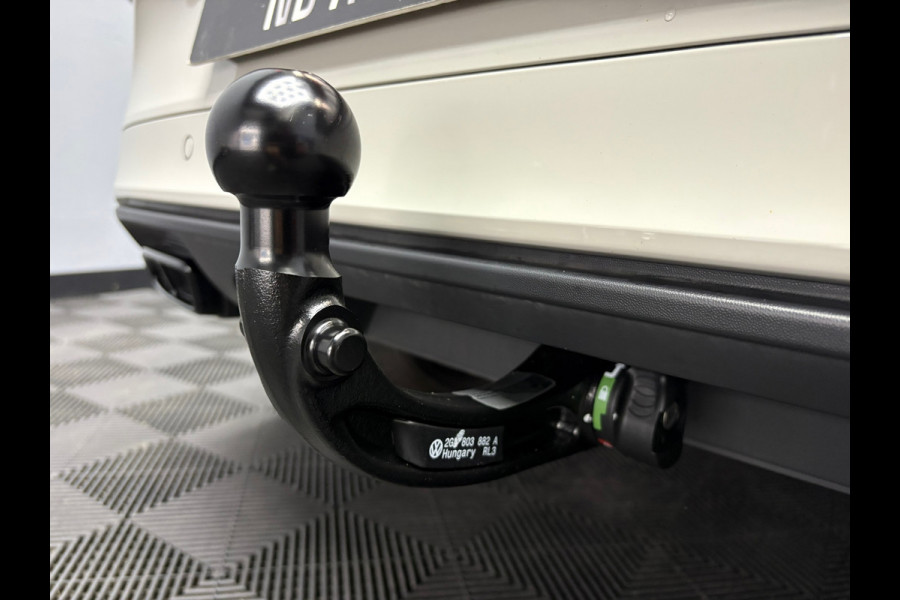 Volkswagen T-Roc 1.5 TSI R-Line PANO 2025