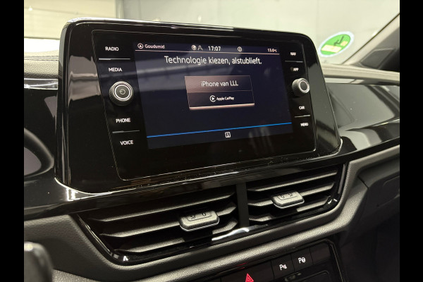 Volkswagen T-Roc 1.5 TSI R-Line PANO 2025