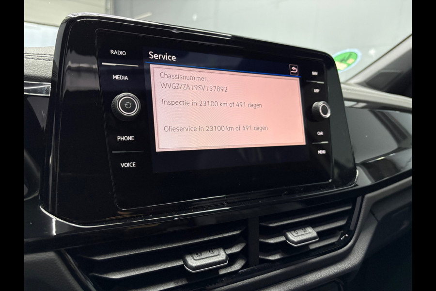 Volkswagen T-Roc 1.5 TSI R-Line PANO 2025