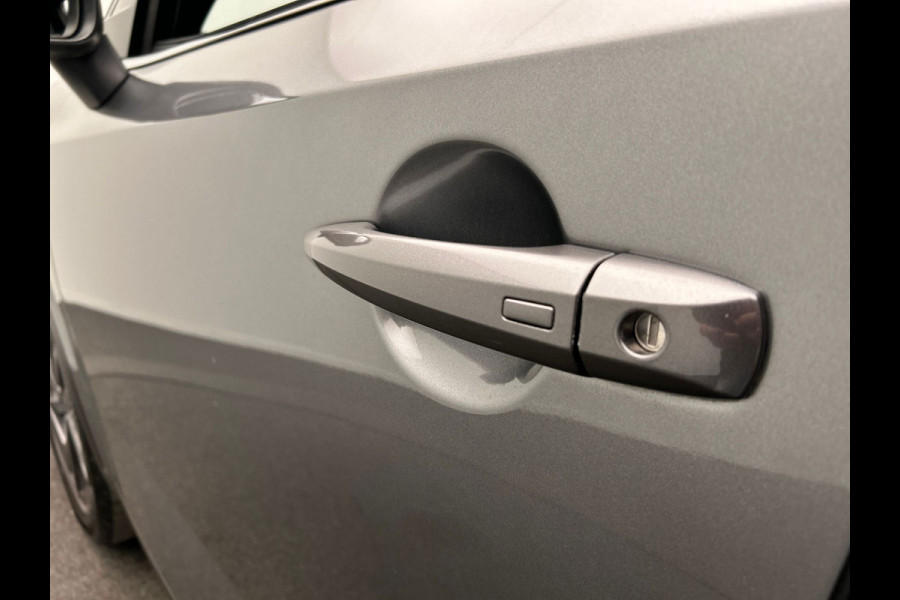 Nissan QASHQAI 1.3 MHEV Tekna | Leder | Rondomzicht/Camera | Adapt.Cruise/Control | Climate/Control