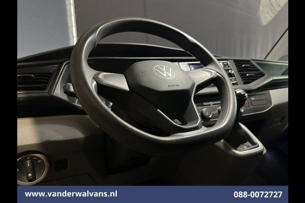 Volkswagen Transporter 2.0 TDI L1H1 Euro6 Airco | Apple Carplay | Cruisecontrol | LM-velgen | Trekhaak | Parkeersensoren Android Auto