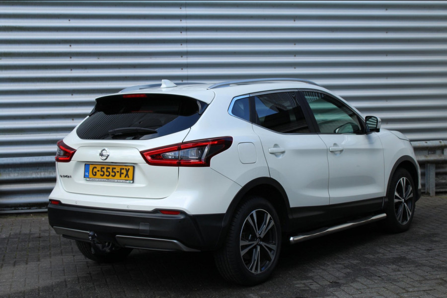 Nissan QASHQAI 1.3 DIG-T 160pk N-Connecta AUTOMAAT NL-Auto NAP