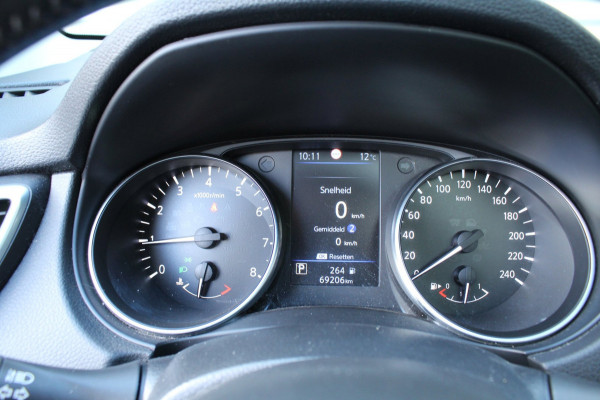 Nissan QASHQAI 1.3 DIG-T 160pk N-Connecta AUTOMAAT NL-Auto NAP