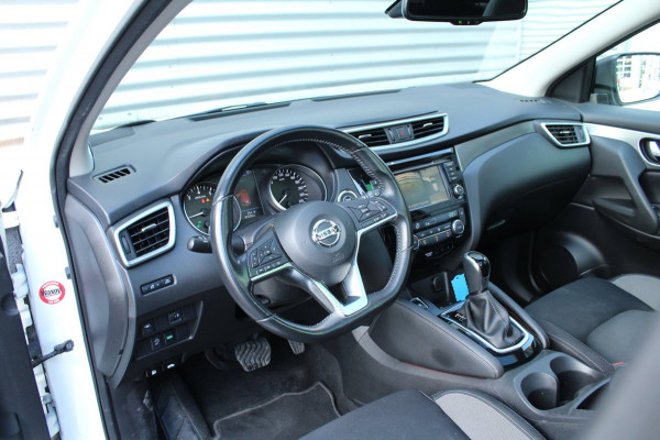 Nissan QASHQAI 1.3 DIG-T 160pk N-Connecta AUTOMAAT NL-Auto NAP
