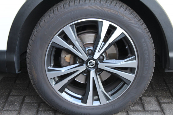Nissan QASHQAI 1.3 DIG-T 160pk N-Connecta AUTOMAAT NL-Auto NAP