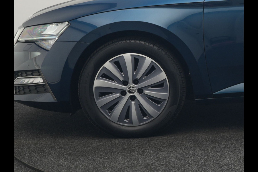 Škoda Superb Combi 1.4 TSI iV Ambition PHEV 218pk Dealer O.H. | Camera | Lederen Sportstoelen Memory & Verwarmd | Keyless | Apple Carplay | Virtual Cockpit | Navigatie | Cruise Control | DAB | Plug In Hybrid