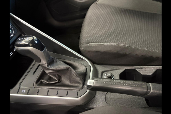 Volkswagen Polo 1.0 TSI Life Airco Navi Carplay Adaptive Cruise Control Full LED 15" LM Velgen Digital Dashboard