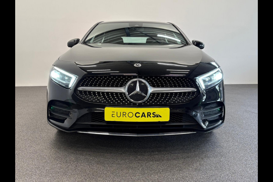 Mercedes-Benz A-Klasse 250 e AMG Line Panoramadak Cruise Control Full LED Matrix PDC VA+Camera 18" Velgen Side Assist Trekhaak Stoelverwarming