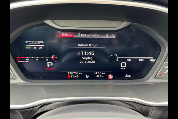 Audi Q3 35 TFSI S Line Edition * Panorama * Trekhaak * Stoelverwarming * Camera *