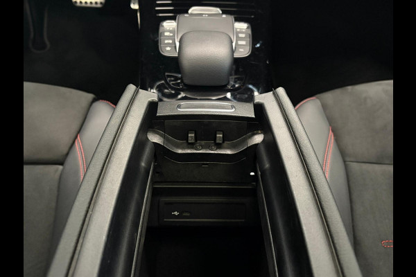 Mercedes-Benz A-Klasse 250 e AMG Line Panoramadak Cruise Control Full LED Matrix PDC VA+Camera 18" Velgen Side Assist Trekhaak Stoelverwarming