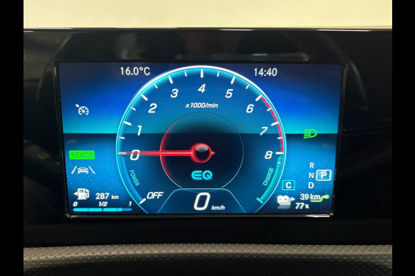 Mercedes-Benz A-Klasse 250 e AMG Line Panoramadak Cruise Control Full LED Matrix PDC VA+Camera 18" Velgen Side Assist Trekhaak Stoelverwarming