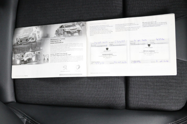 Peugeot 508 SW 1.2*130PK*AUTOM.*CARPLAY*CAMERA*ECC*ACC*1/2 LEDER*