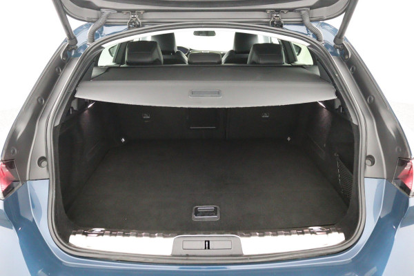 Peugeot 508 SW 1.2*130PK*AUTOM.*CARPLAY*CAMERA*ECC*ACC*1/2 LEDER*