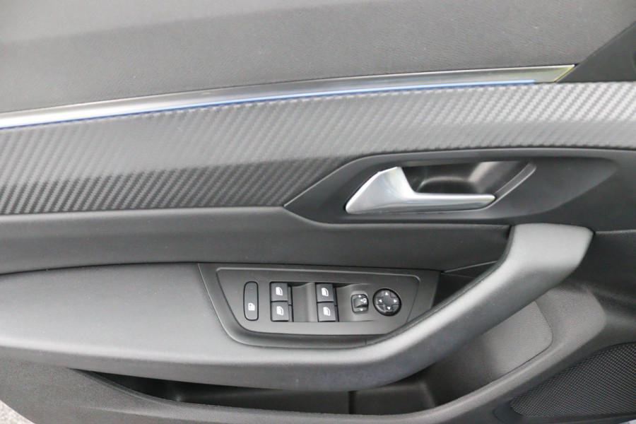 Peugeot 508 SW 1.2*130PK*AUTOM.*CARPLAY*CAMERA*ECC*ACC*1/2 LEDER*