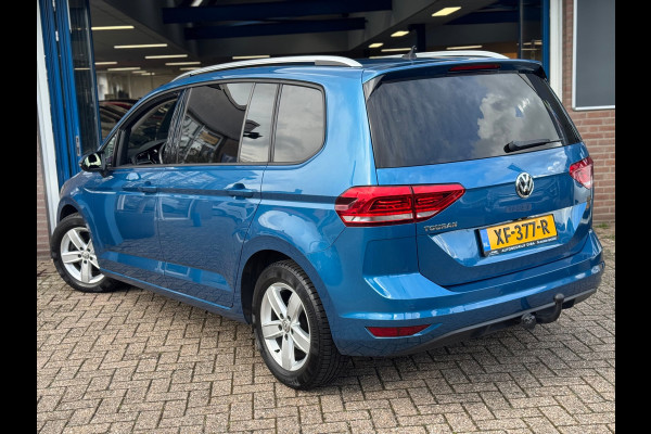 Volkswagen Touran 1.5 TSI Comfortline 2019 NAVI AIRCO Trekh!