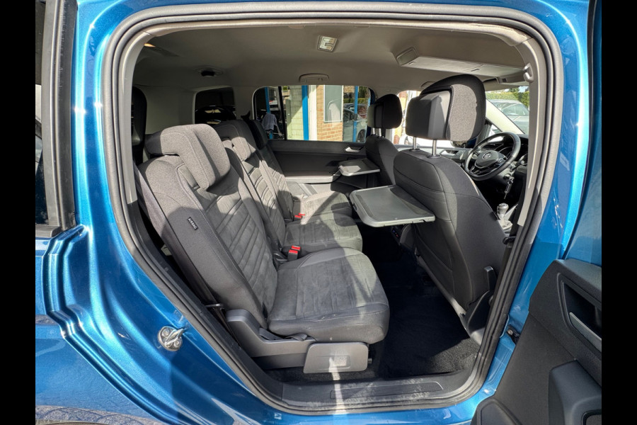 Volkswagen Touran 1.5 TSI Comfortline 2019 NAVI AIRCO Trekh!