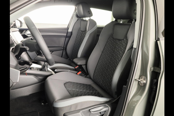 Audi A1 Sportback Advanced edition 25 TFSI 95 pk | Ledlampen voor en achter | Sportstoelen voor | Ambient verlichting | Privacy glas |