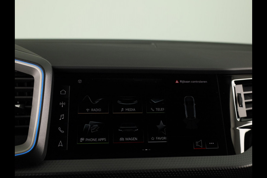 Audi A1 Sportback Advanced edition 25 TFSI 95 pk | Ledlampen voor en achter | Sportstoelen voor | Ambient verlichting | Privacy glas |