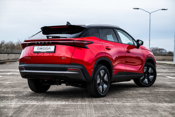 Omoda 5 Premium 61 kWh | Stoel/Stuur Verwarming | Rondom Camera | Adaptive Cruise Control | Parkeersensoren |