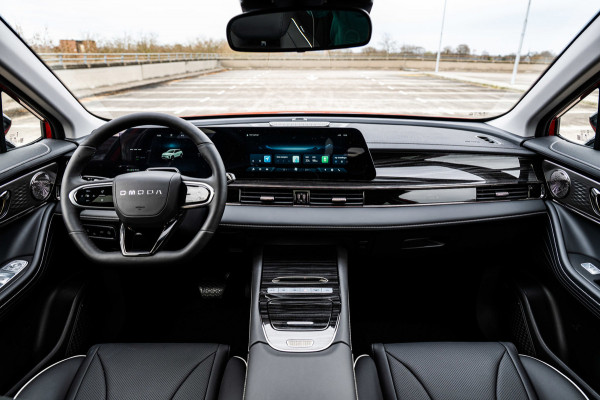 Omoda 5 Premium 61 kWh | Stoel/Stuur Verwarming | Rondom Camera | Adaptive Cruise Control | Parkeersensoren |