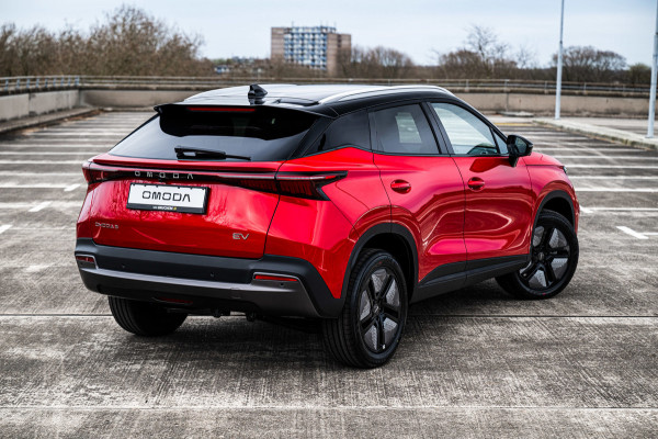 Omoda 5 Premium 61 kWh | Stoel/Stuur Verwarming | Rondom Camera | Adaptive Cruise Control | Parkeersensoren |