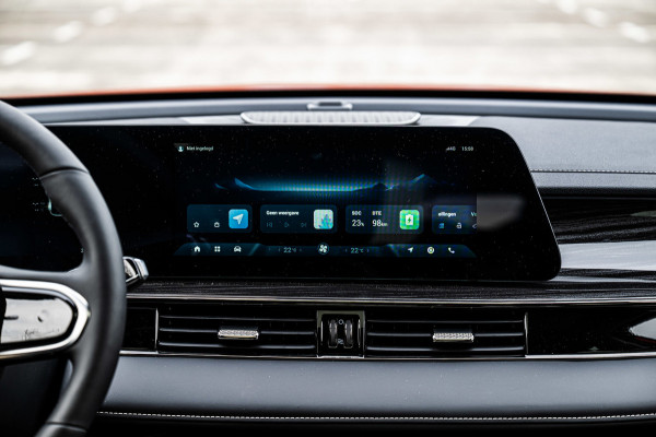 Omoda 5 Premium 61 kWh | Stoel/Stuur Verwarming | Rondom Camera | Adaptive Cruise Control | Parkeersensoren |