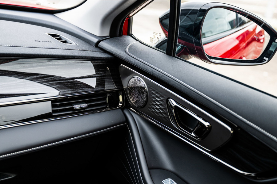 Omoda 5 Premium 61 kWh | Stoel/Stuur Verwarming | Rondom Camera | Adaptive Cruise Control | Parkeersensoren |