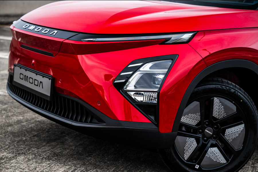 Omoda 5 Premium 61 kWh | Stoel/Stuur Verwarming | Rondom Camera | Adaptive Cruise Control | Parkeersensoren |