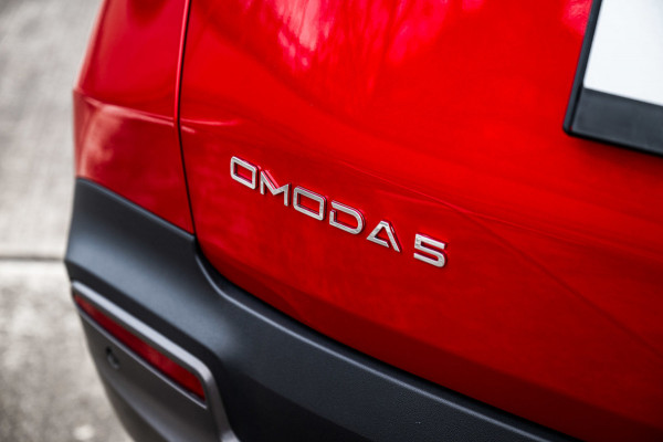 Omoda 5 Premium 61 kWh | Stoel/Stuur Verwarming | Rondom Camera | Adaptive Cruise Control | Parkeersensoren |