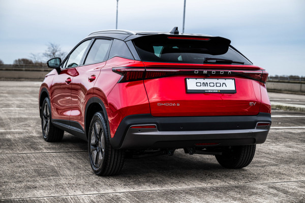 Omoda 5 Premium 61 kWh | Stoel/Stuur Verwarming | Rondom Camera | Adaptive Cruise Control | Parkeersensoren |