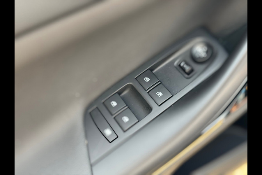 Opel Astra Sports Tourer 1.4 Turbo Innovation 2019 AUT NAVI