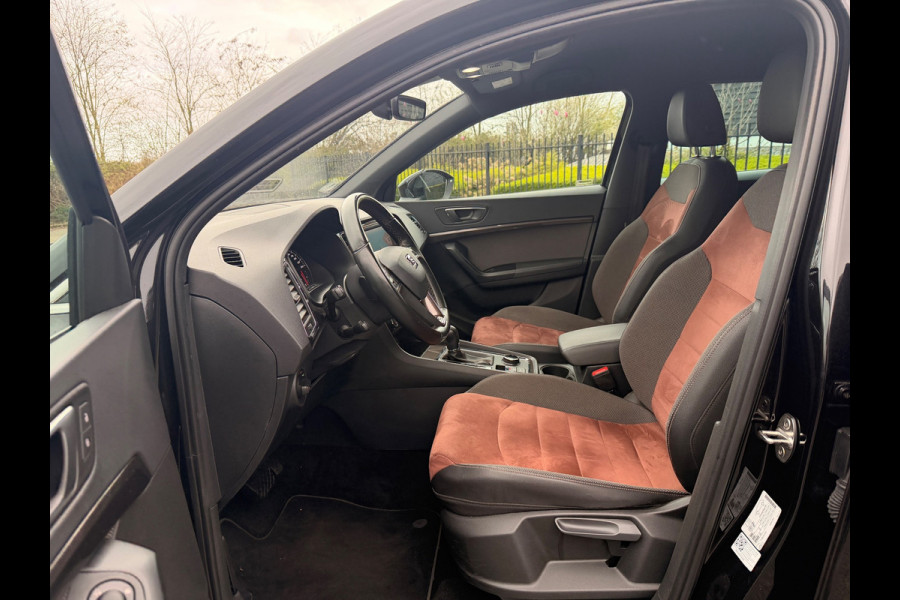Seat Ateca 1.4 EcoTSI Intense Automaat Apple Carplay 360''Camera Navi Led-XenonTrekhaak