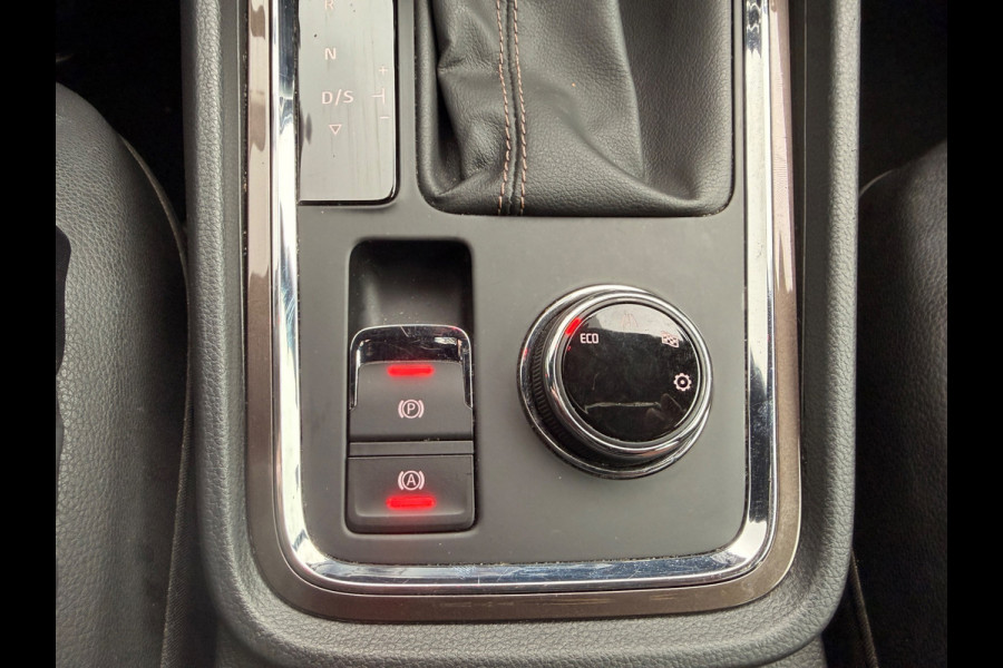 Seat Ateca 1.4 EcoTSI Intense Automaat Apple Carplay 360''Camera Navi Led-XenonTrekhaak