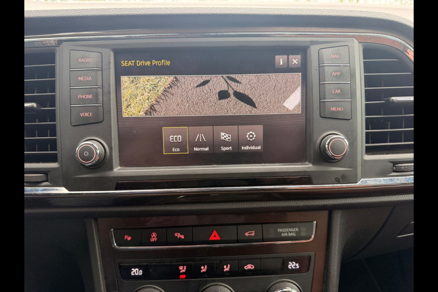 Seat Ateca 1.4 EcoTSI Intense Automaat Apple Carplay 360''Camera Navi Led-XenonTrekhaak