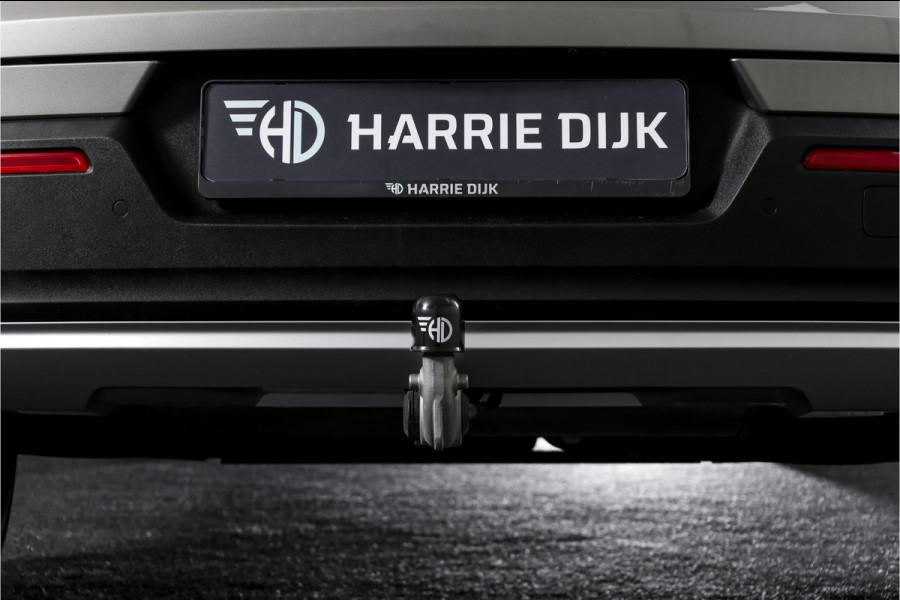 Volvo XC40 1.5 T4 Recharge Inscription Expression | Elek. Trekhaak | Dig. Cockpit | Cruise | Stoel-+Stuurverw. | Leder | Elek. Klep | PDC | Camera | NAV+App. Connect | ECC | LM 18" | 0676