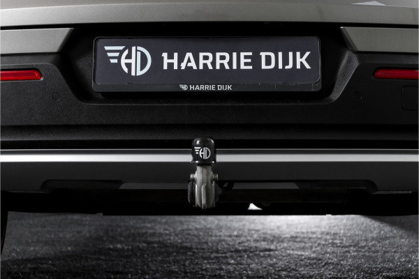 Volvo XC40 1.5 T4 Recharge Inscription Expression | Elek. Trekhaak | Dig. Cockpit | Cruise | Stoel-+Stuurverw. | Leder | Elek. Klep | PDC | Camera | NAV+App. Connect | ECC | LM 18" | 0676