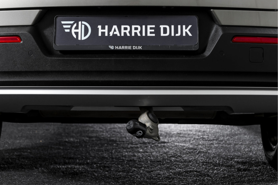 Volvo XC40 1.5 T4 Recharge Inscription Expression | Elek. Trekhaak | Dig. Cockpit | Cruise | Stoel-+Stuurverw. | Leder | Elek. Klep | PDC | Camera | NAV+App. Connect | ECC | LM 18" | 0676