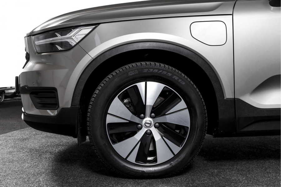 Volvo XC40 1.5 T4 Recharge Inscription Expression | Elek. Trekhaak | Dig. Cockpit | Cruise | Stoel-+Stuurverw. | Leder | Elek. Klep | PDC | Camera | NAV+App. Connect | ECC | LM 18" | 0676