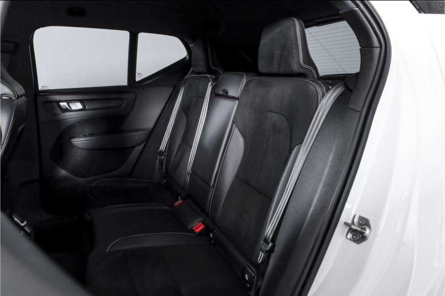 Volvo XC40 1.5 T4 Recharge R-Design | Dig. Cockpit | Elek. Klep | Cruise | PDC | NAV+App. Connect | LED | ECC | LM 19" | 2282