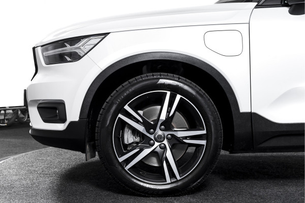 Volvo XC40 1.5 T4 Recharge R-Design | Dig. Cockpit | Elek. Klep | Cruise | PDC | NAV+App. Connect | LED | ECC | LM 19" | 2282