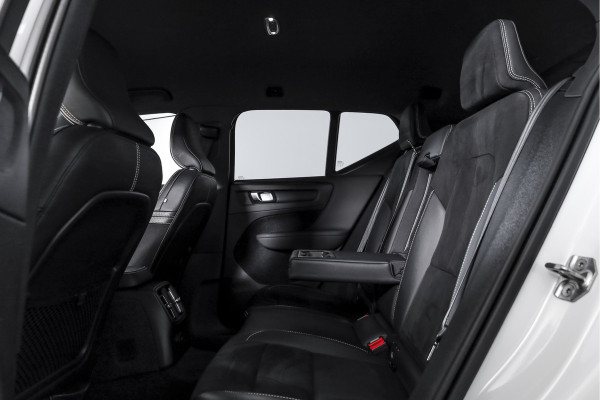 Volvo XC40 1.5 T4 Recharge R-Design | Dig. Cockpit | Elek. Klep | Cruise | PDC | NAV+App. Connect | LED | ECC | LM 19" | 2282