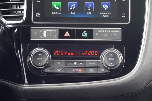 Mitsubishi Outlander 2.4 PHEV Intense / 79dkm NAP / Trekhaak / Carplay / Stoelverw. / Org. NL / Camera