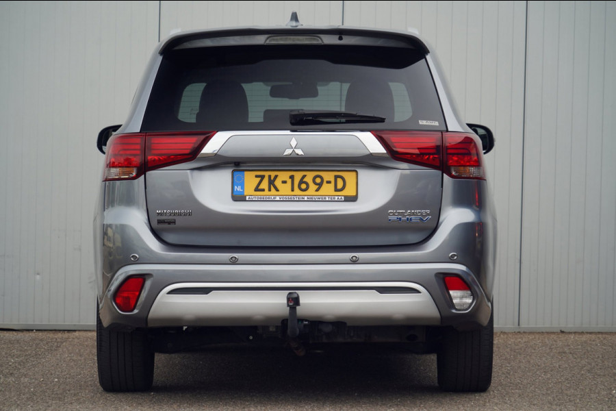 Mitsubishi Outlander 2.4 PHEV Intense / 79dkm NAP / Trekhaak / Carplay / Stoelverw. / Org. NL / Camera