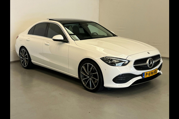 Mercedes-Benz C-Klasse 200 Luxury Line / Pano / NL-auto / Trekhaak